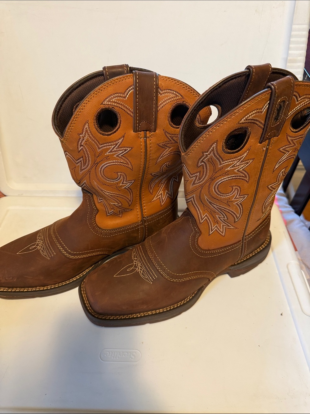 Durango Two-Tone Brown Tan Western Pull-On Boots